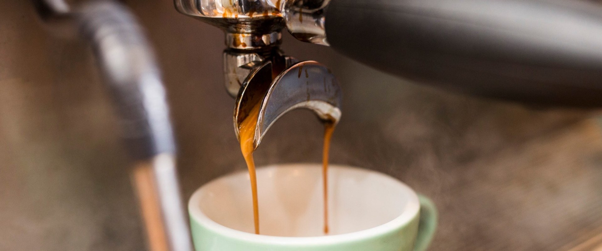 How Much Does a Cup of Coffee Cost in London Cafes? An Expert's Guide